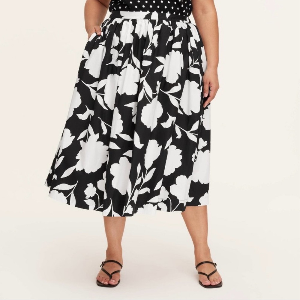 KATE SPADE BLACK & WHITE SKIRT